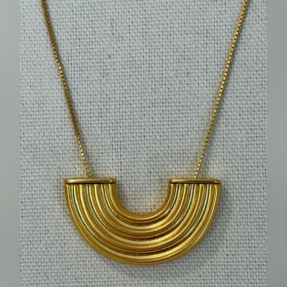 🌈 💛 Madewell Gold Tone Rainbow Arch Pendant Slider Necklace 30” Adjustable - Picture 2 of 5